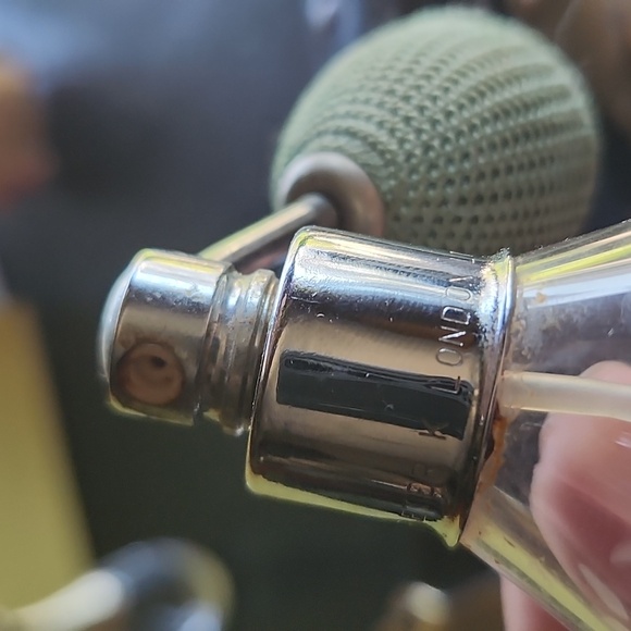 2 Empty Perfume Bottles Inc. J'adore Peter K London - Picture 8 of 12